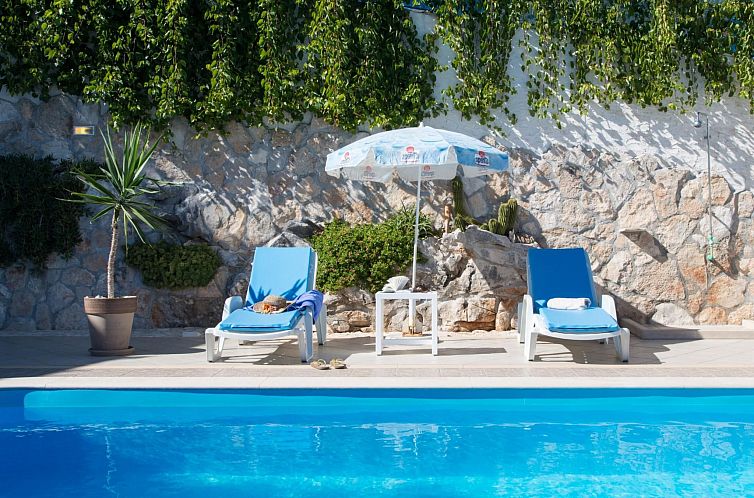 Vakantiehuis Ferienvilla "Lucian" mit Blick auf das Wasser