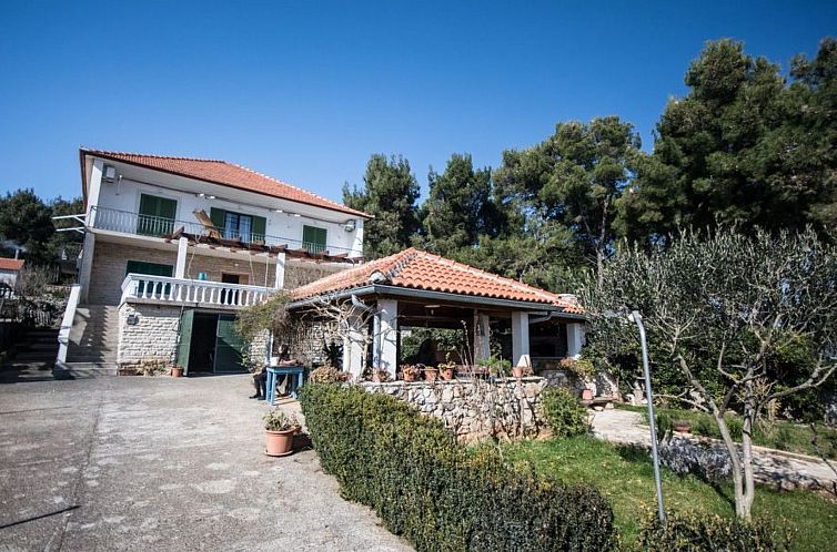 Appartement Wohnung "Mama Roza" mit Blick auf das Wasser