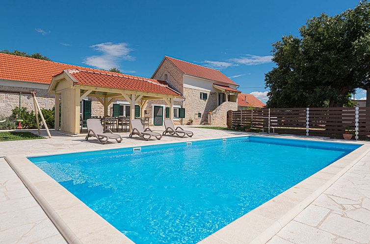 Vakantiehuis Rural Villa Olive Krka