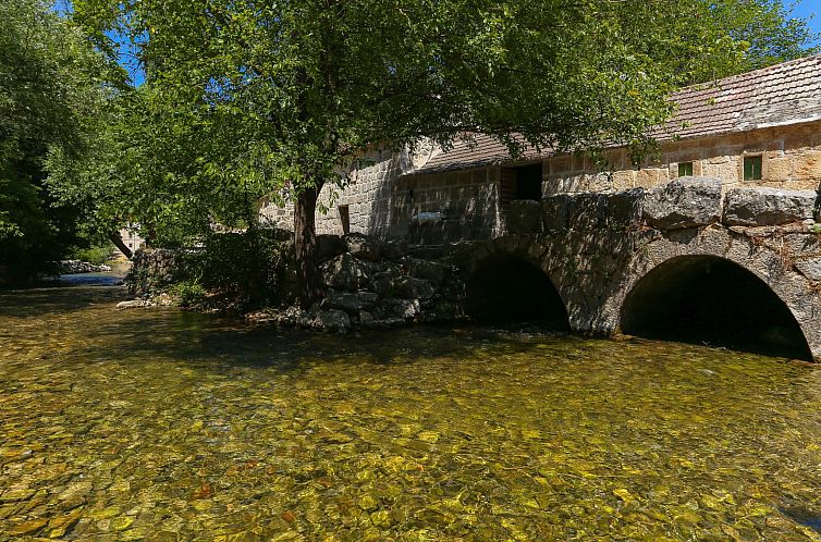 Vakantiehuis Schönes Ferienhaus in Grab mit Privatparkplatz