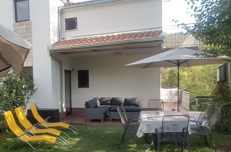 Vakantiehuis Schönes Ferienhaus in Grab mit Privatparkplatz