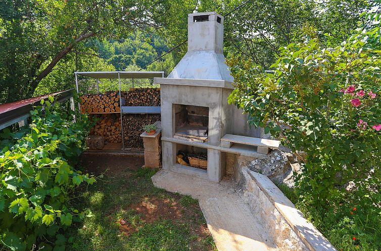 Vakantiehuis Schönes Ferienhaus in Grab mit Privatparkplatz