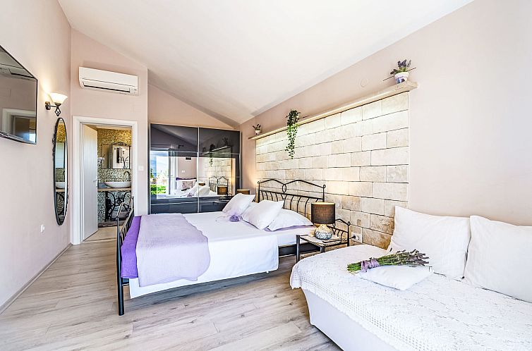 Vakantiehuis Villa Mutnik
