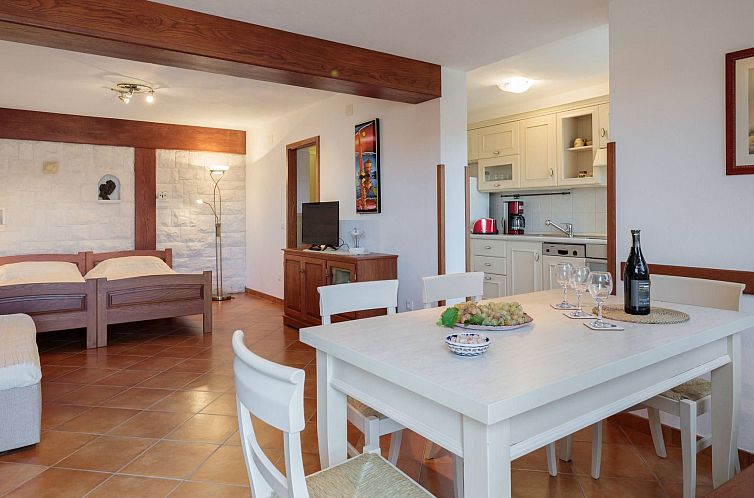 Appartement Luxuriöses Studio-Apartment mit Terrasse