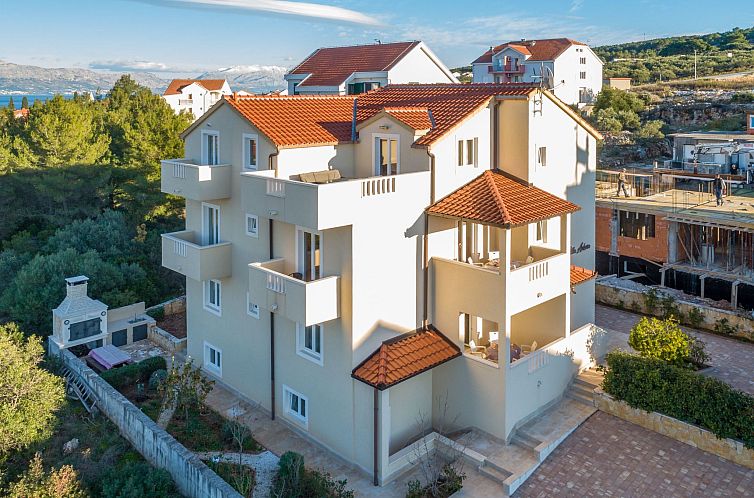 Unterkunft 10313606 - Appartement Dalmatien - Appartement für 5 Personen ca. 42 m&sup2; in Supetar, Adria