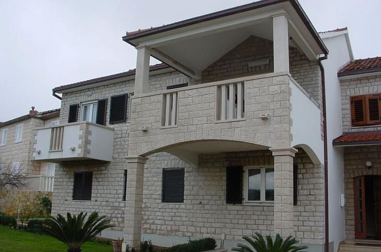 Appartement Komplett ausgestattete Wohnung für 7 Personen