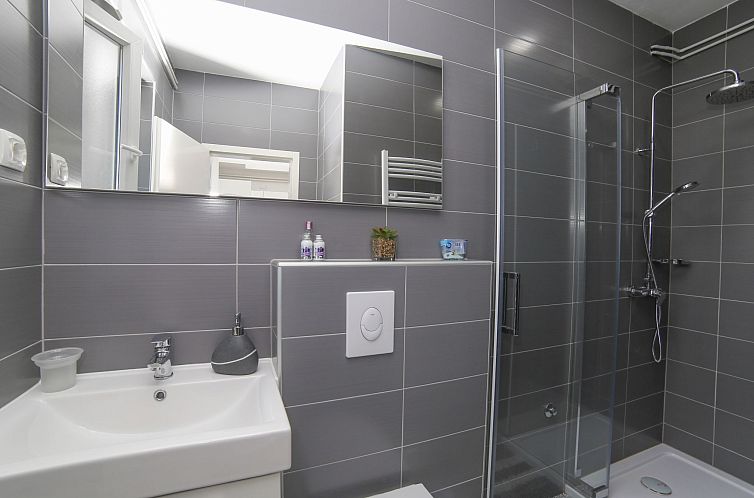 Appartement Komplett ausgestattete Wohnung für 7 Personen