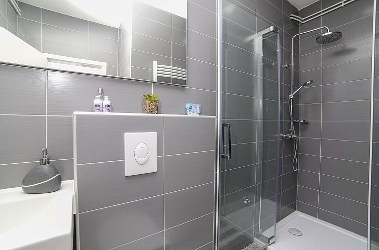 Appartement Komplett ausgestattete Wohnung für 7 Personen