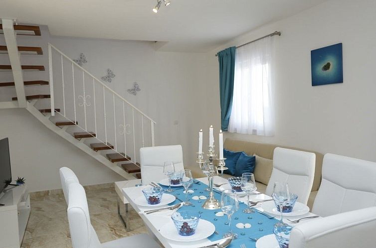 Vakantiehuis Villa Mis, Haus in Supetar mit privatem Pool
