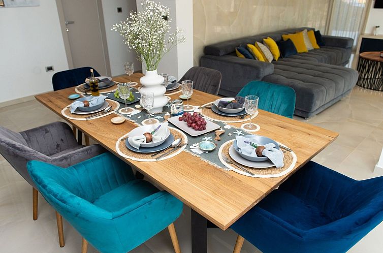 Vakantiehuis Moderne Villa Anka bei Zadar
