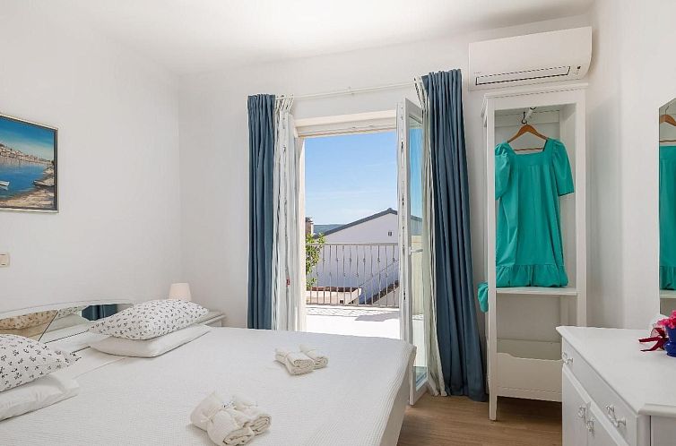 Vakantiehuis Rustikale Ferienvilla Pomalo