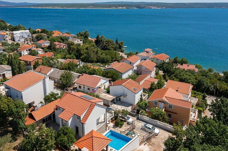 Vakantiehuis Rustikale Ferienvilla Pomalo