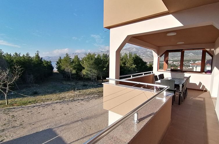 Appartement Wohnung Roncević mit Kamin, in Rovanjska