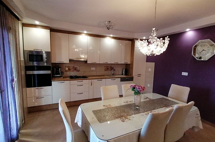 Appartement Wohnung Roncević mit Kamin, in Rovanjska