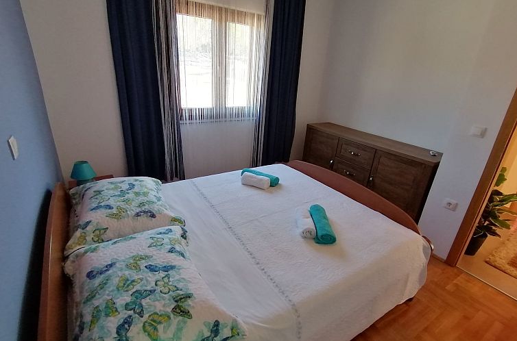 Appartement Wohnung Roncević mit Kamin, in Rovanjska