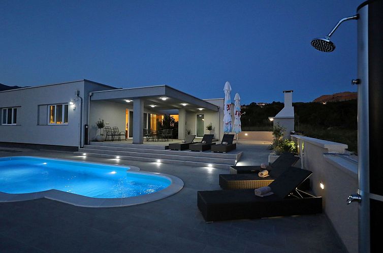 Vakantiehuis Ferienvilla direkt am Strand