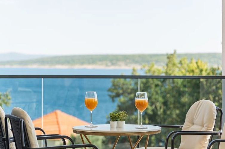Vakantiehuis Seaview Villa A`More with heated pool