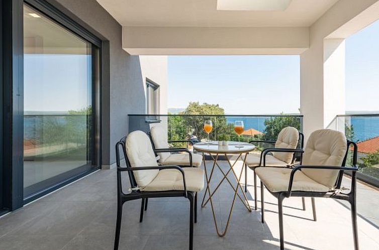 Vakantiehuis Seaview Villa A`More with heated pool