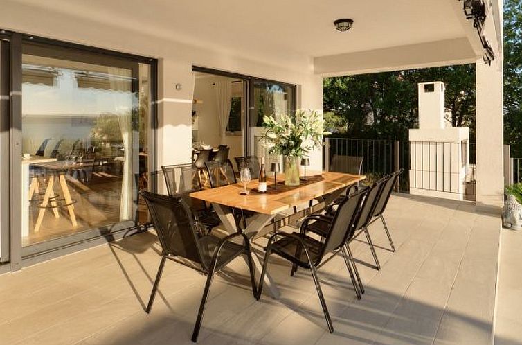 Vakantiehuis Beautiful Villa Katharina with pool