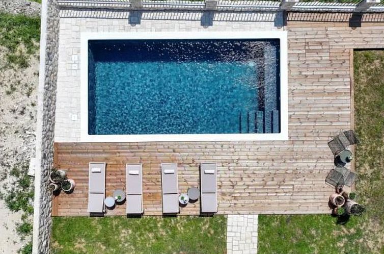 Vakantiehuis Seaview Villa Grota with swimming pool