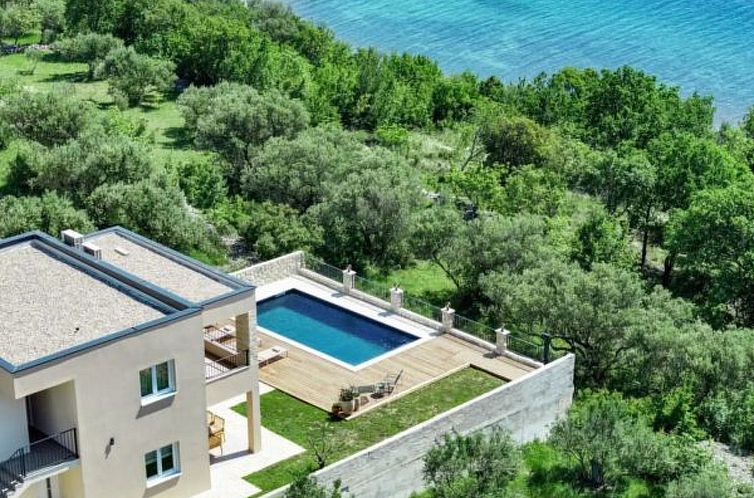 Vakantiehuis Seaview Villa Grota with swimming pool
