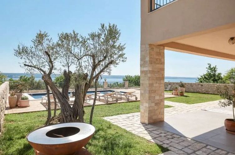 Vakantiehuis Seaview Villa Grota with swimming pool