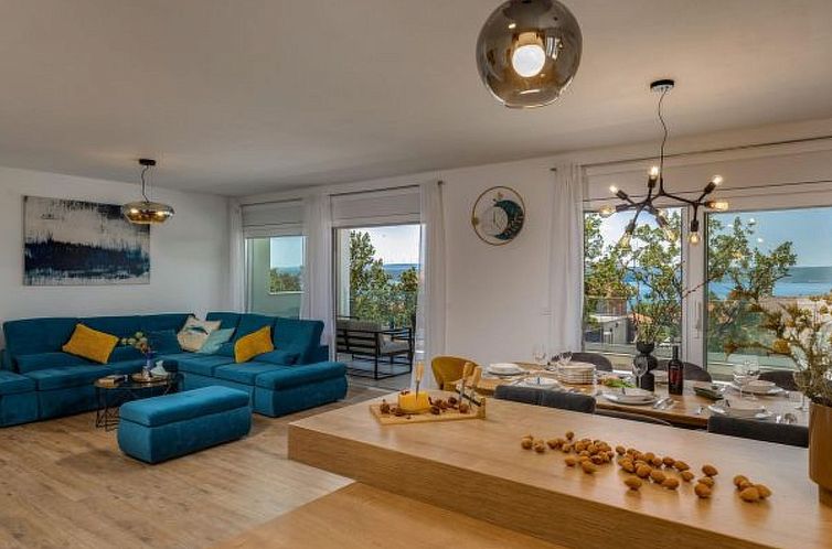 Vakantiehuis Seaview Villa Deep Green with pool