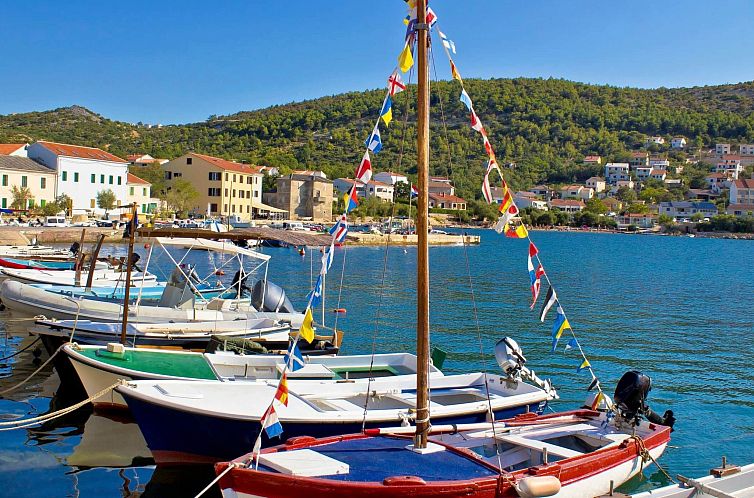 Appartement mit Meerblick in Vinjerac