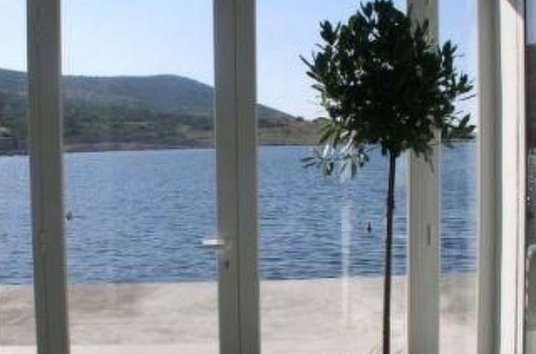 Appartement mit Meerblick in Vinjerac