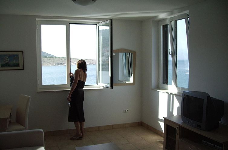 Appartement mit Meerblick in Vinjerac