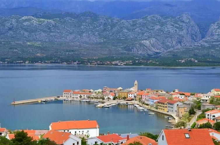 Appartement mit Meerblick in Vinjerac