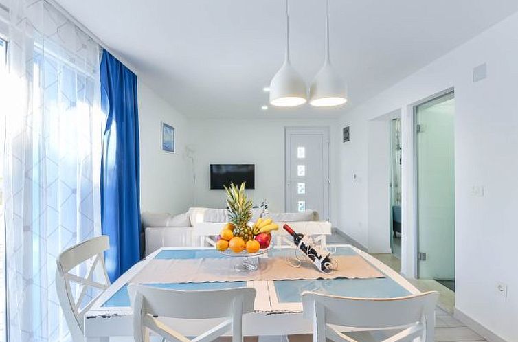 Vakantiehuis Charming Villa Anna with private pool