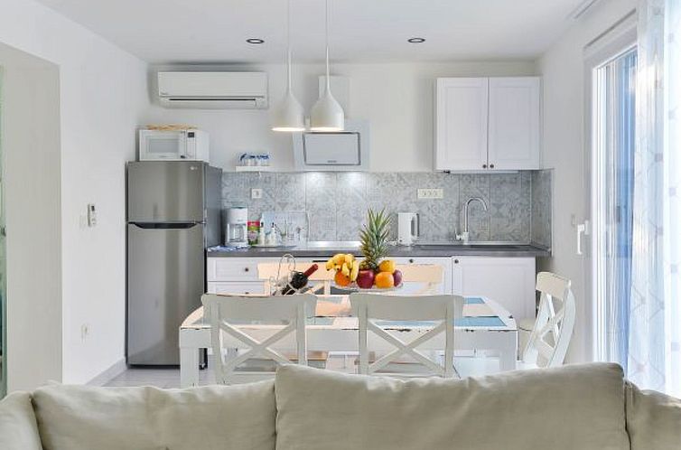 Vakantiehuis Charming Villa Anna with private pool