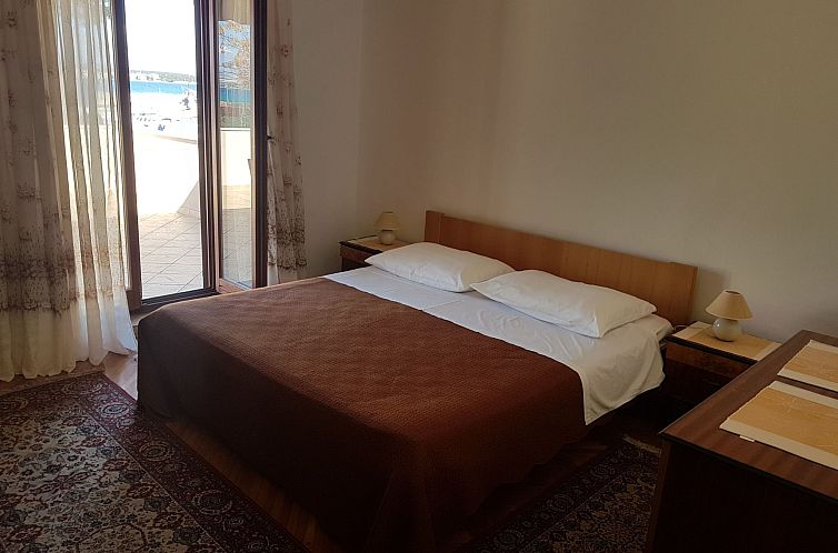 Vakantiehuis "Krajka" mit Blick auf das Wasser