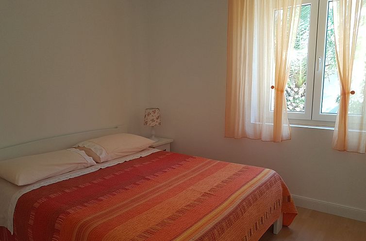 Vakantiehuis "Krajka" mit Blick auf das Wasser
