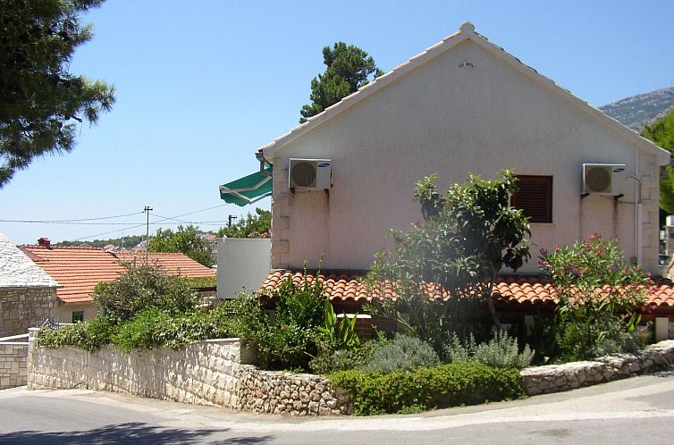 Unterkunft 10316014 - Appartement Dalmatien - Appartement für 3 Personen  + 1 Kind ca. 55 m&sup2; in Bol,