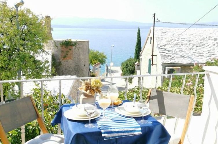 Appartement für 3 Personen  + 1 Kind ca. 55 m&sup2; in Bol,