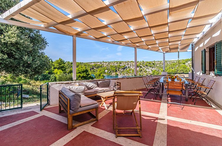 Vakantiehuis Villa Tudor mit atemberaubender Aussicht