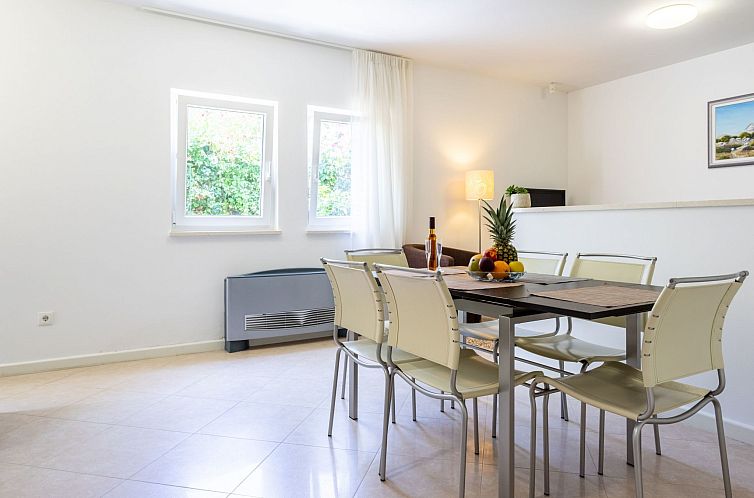 Appartement Geräumige Ferienwohnung mit privatem Sonnenbalk