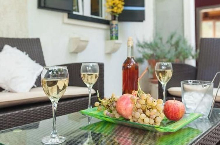 Vakantiehuis Ferienvilla in ruhiger Lage mit Pool