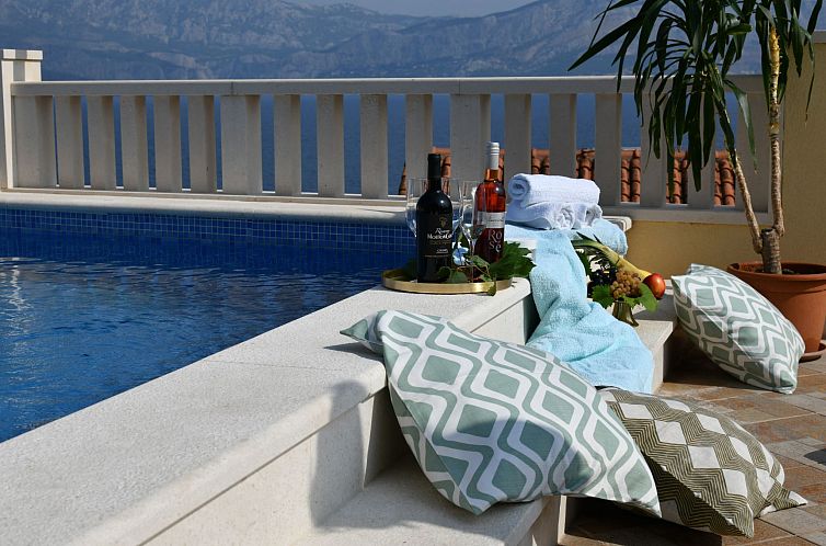 Vakantiehuis Ferienvilla in ruhiger Lage mit Pool