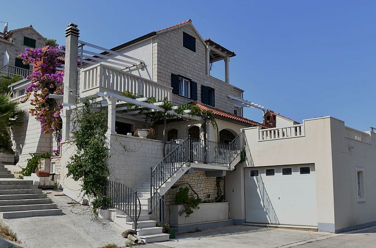 Vakantiehuis Ferienvilla in ruhiger Lage mit Pool
