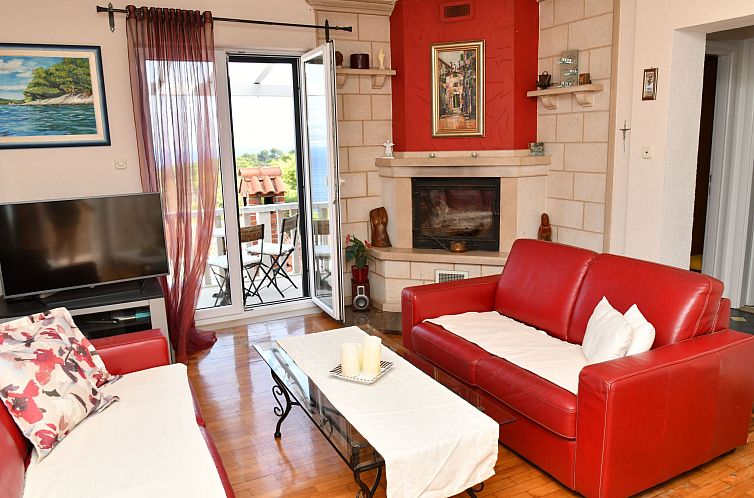 Vakantiehuis Ferienvilla in ruhiger Lage mit Pool