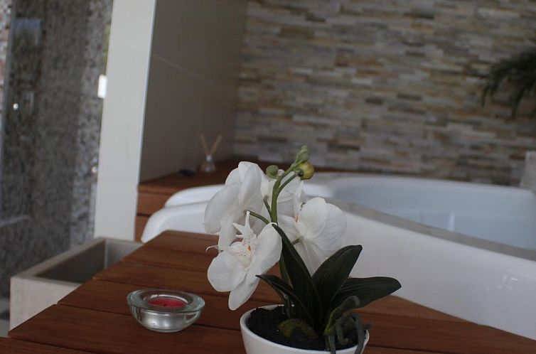 Appartement Helle Studio-Ferienwohnung mit Sonnenbalkon