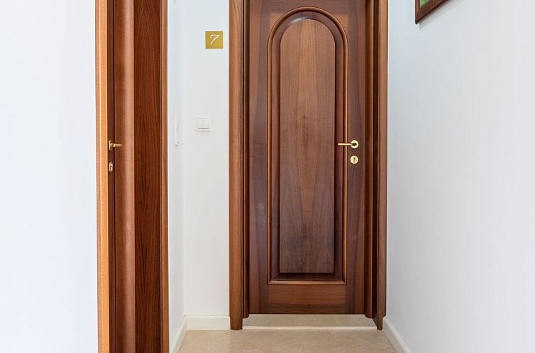 Appartement Helle Studio-Ferienwohnung mit Sonnenbalkon