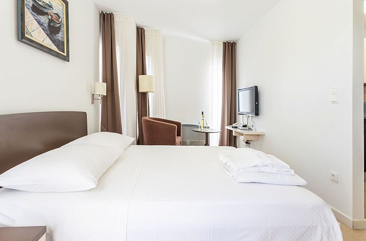 Appartement Helle Studio-Ferienwohnung mit Sonnenbalkon