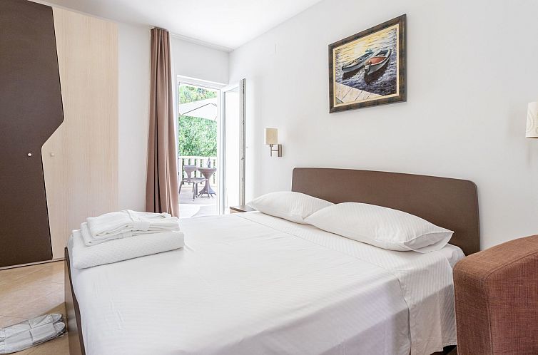 Appartement Helle Studio-Ferienwohnung mit Sonnenbalkon