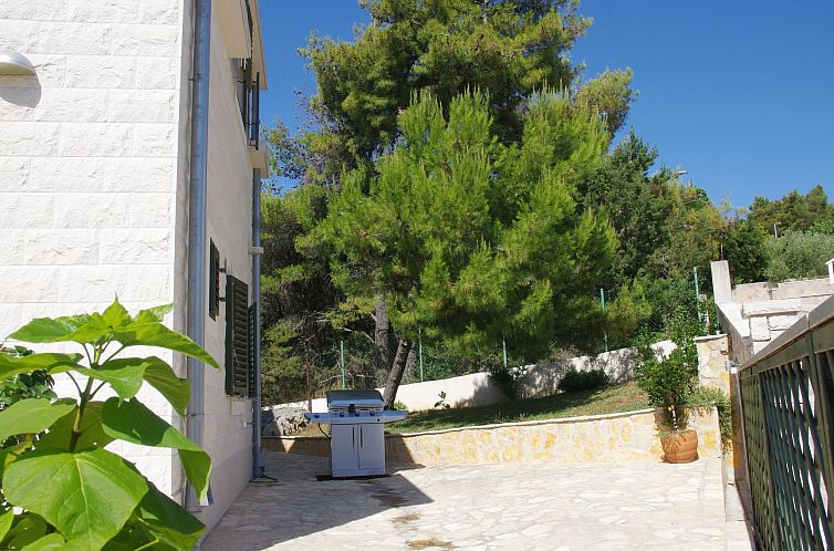 Vakantiehuis Schönes Ferienhaus mit privatem Pool