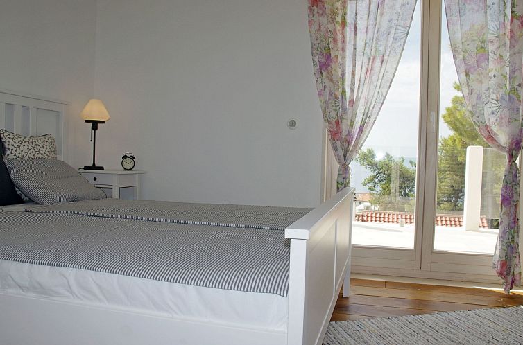 Vakantiehuis Schönes Ferienhaus mit privatem Pool