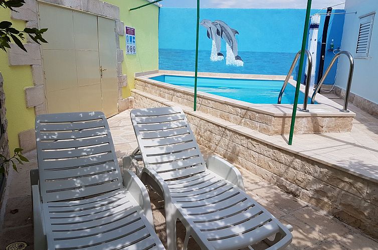 Vakantiehuis Gesamtes Ferienhaus in Sumartin mit Privatem Po